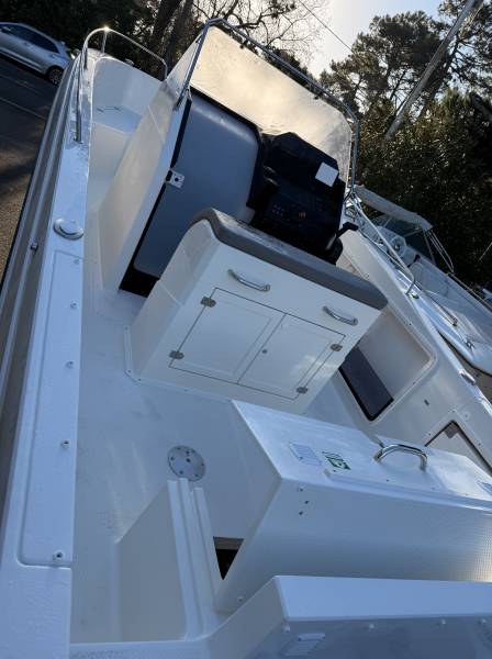 PACIFIC CRAFT 750 OPEN DISPONIBLE DE SUITE